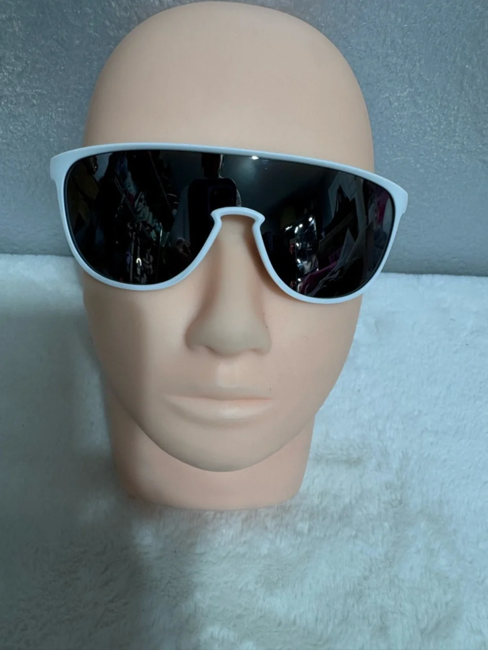 White Shield-Style Women's Sunglasses